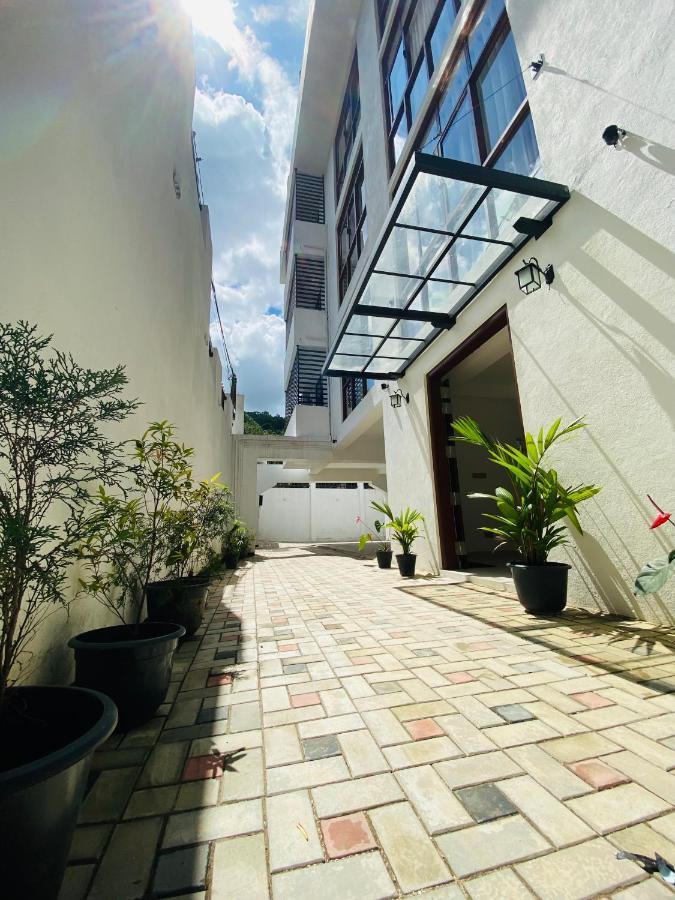 Aurelia Inn Kandy Kültér fotó